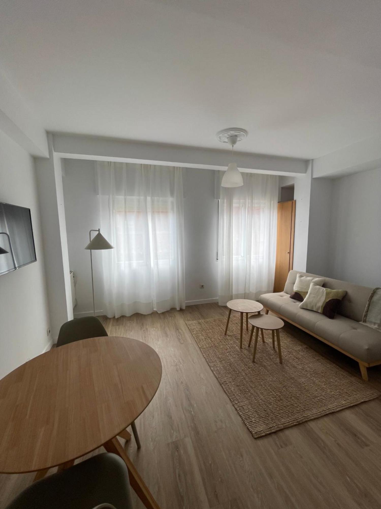Apartamento Acogedor En El Centro De Cangas Ngoại thất bức ảnh